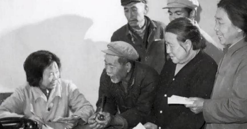 5万元找了7名情夫,却被情夫举报_汤兰英_父母_建筑