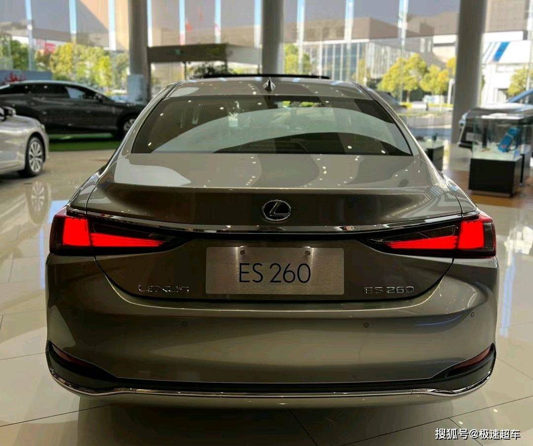 雷克萨斯es的变革,不仅仅是一场价格的调整,更是品牌理念的转变.