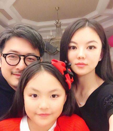 李湘军长的儿子和女儿图片