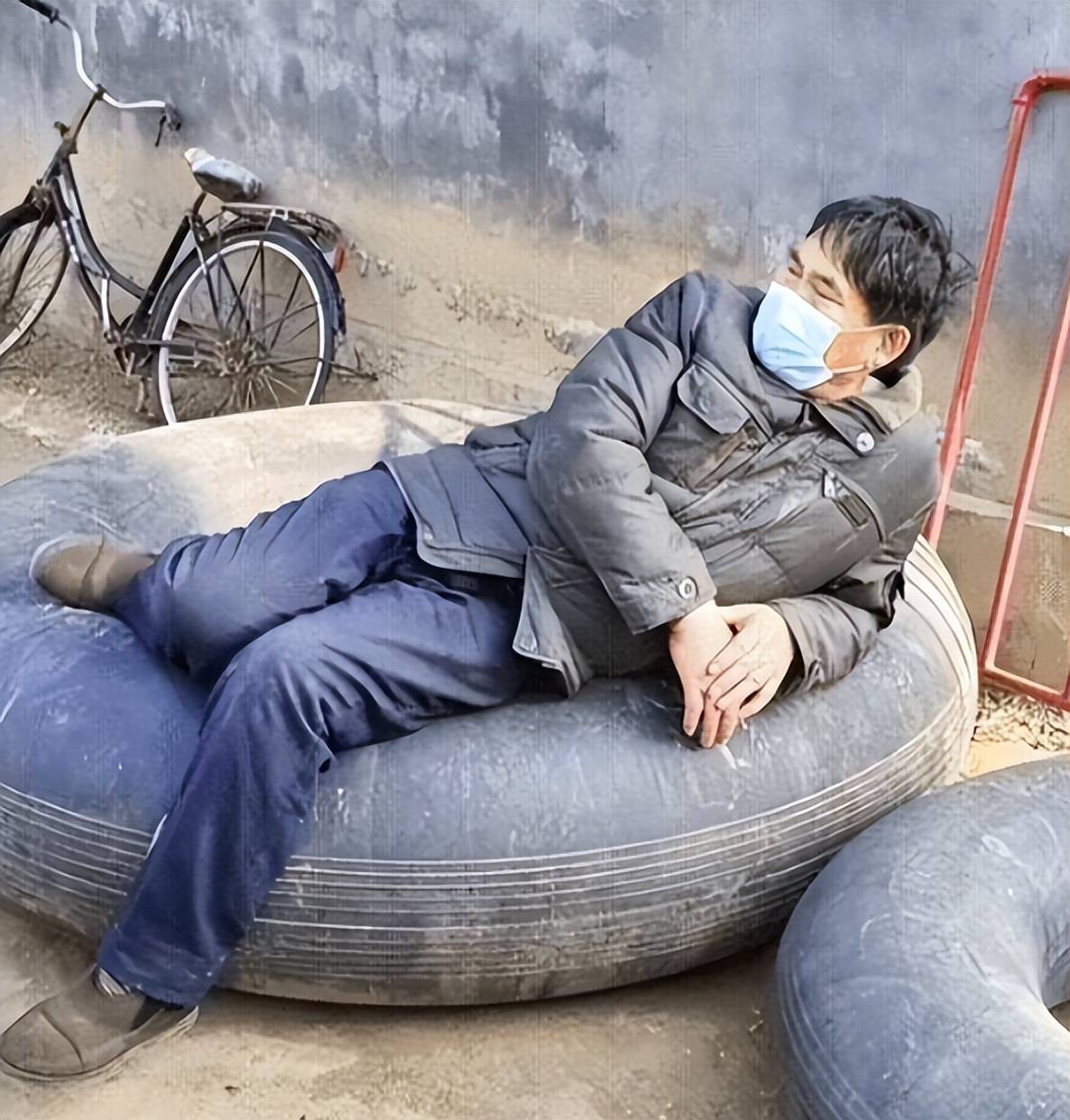 大衣哥放弃女儿朱雪梅?