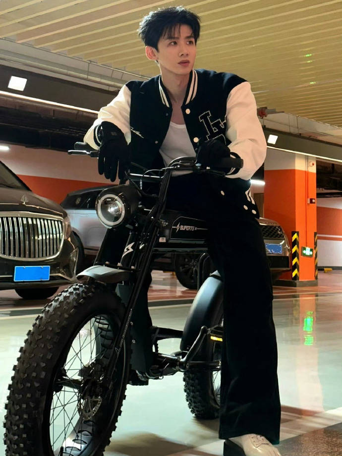 《难哄》开机路透,难哄就别哄了_白敬亭_温以凡_张淼怡