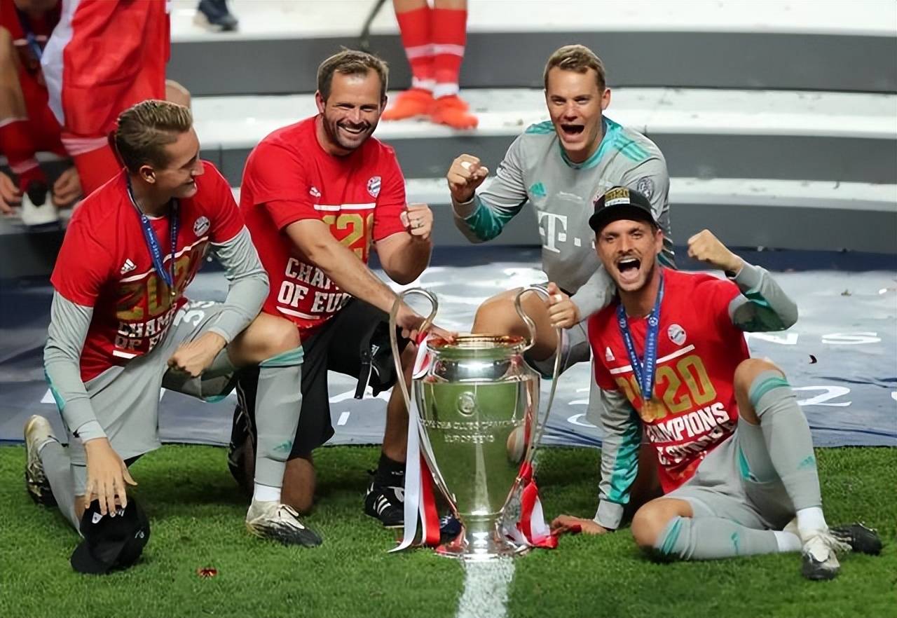 拜仁慕尼黑3连败 球队传出内讧事件 主教练成"替罪羊"!