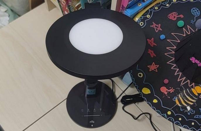 护眼灯防蓝光很重要吗知乎?护眼台灯选购最全指南!