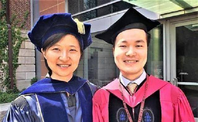 小威_美国_父母