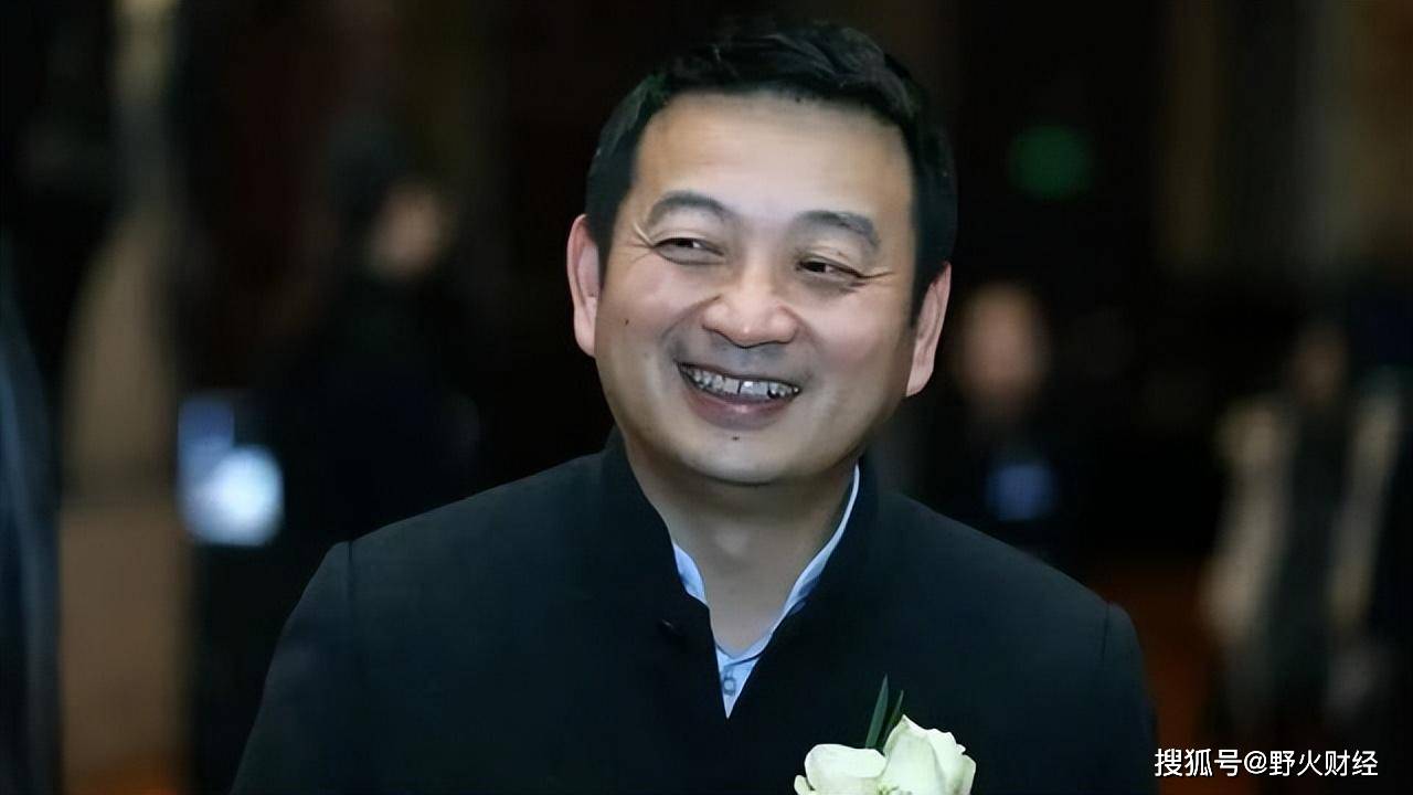 其中,董事长梁建章持股比例1.15%,副董事长范敏持股1%,ceo孙洁持股0.