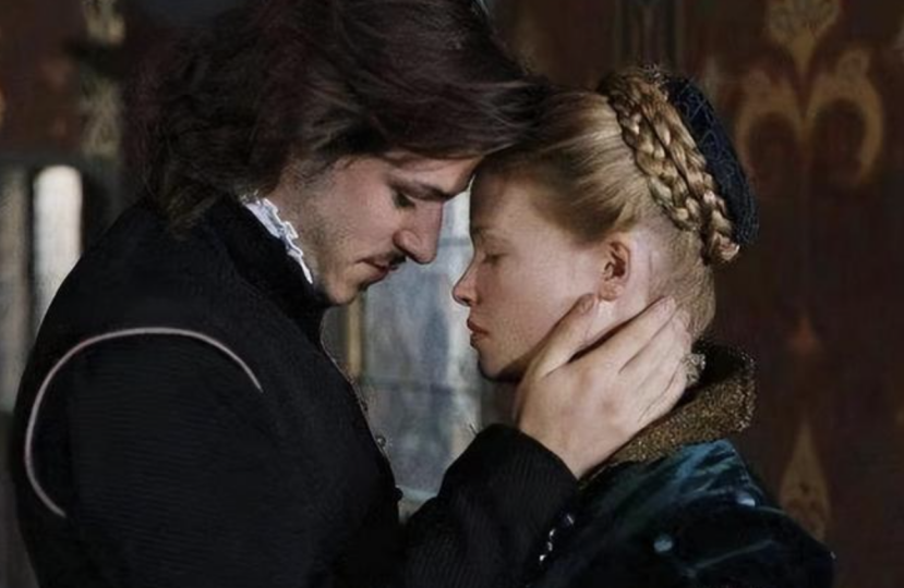 因爱上平民被囚禁25年,被救时已丧失语言功能_布兰奇·蒙尼尔_莫尼尔