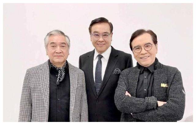 姜大卫,尔冬升:新春团聚大哥秦沛不能来,女儿代步!_兄弟_家庭_影坛