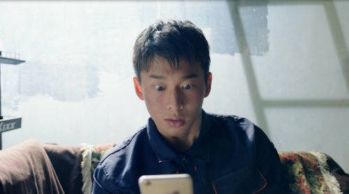 他趣新视角解构爱情,这支《一点也不浪漫》引人深思_秦飞_影片_社交