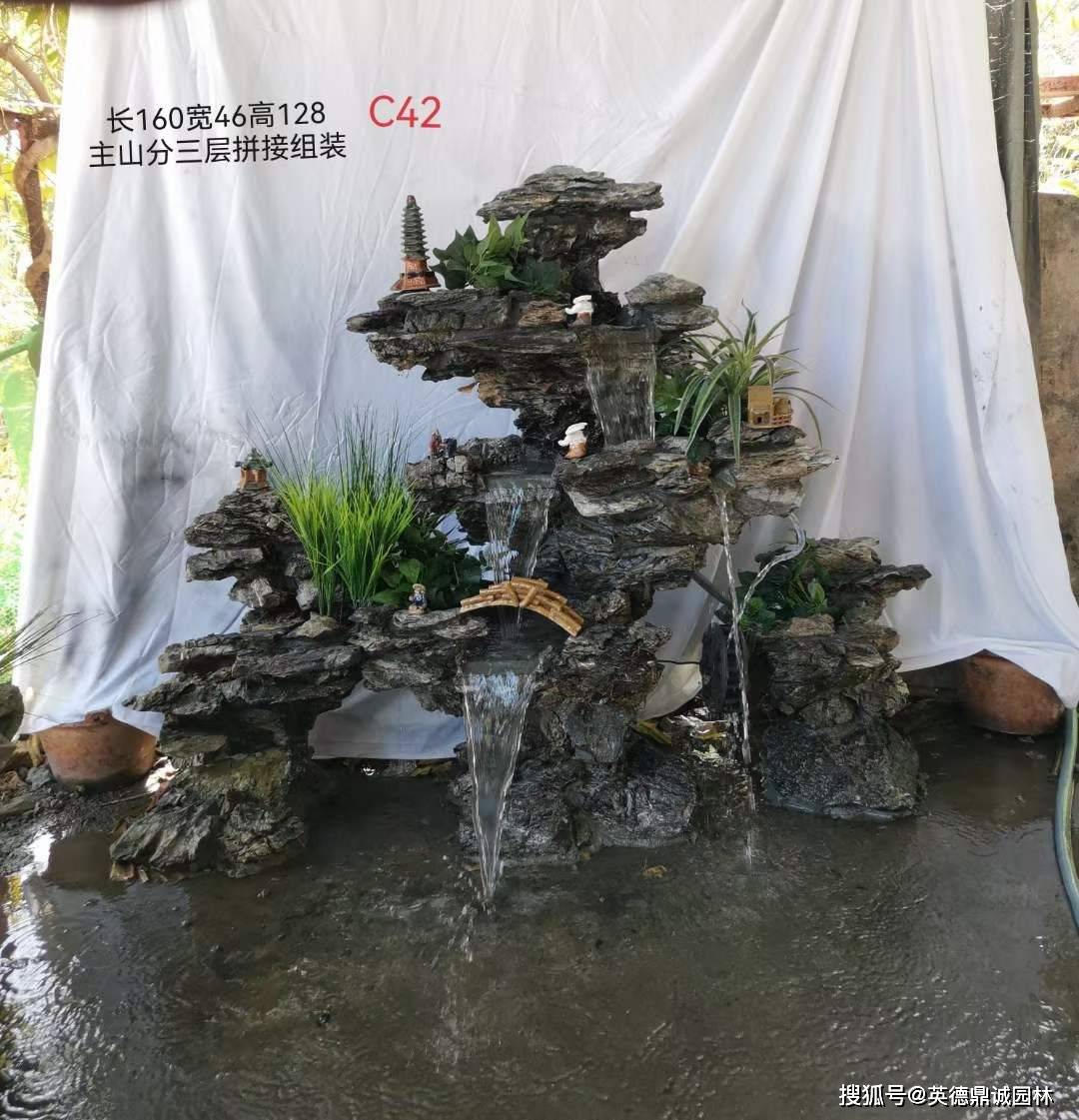 叠石是一种层叠堆砌而成的假山石材,园林造景设计的新贵_英石_景观