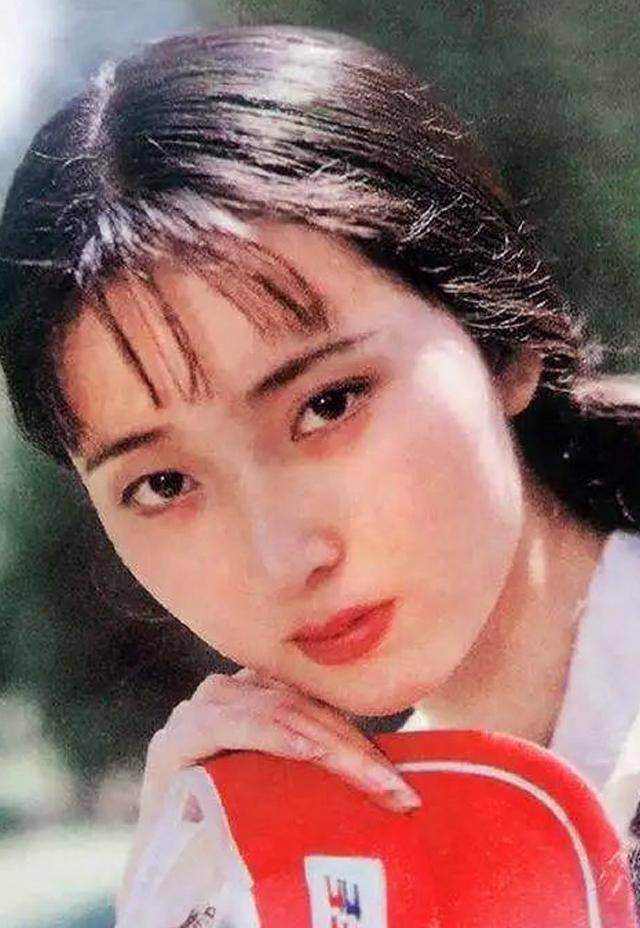 看《红楼梦》学林妹妹的梗,却为陈晓旭感动了_林黛玉_台词_姑娘