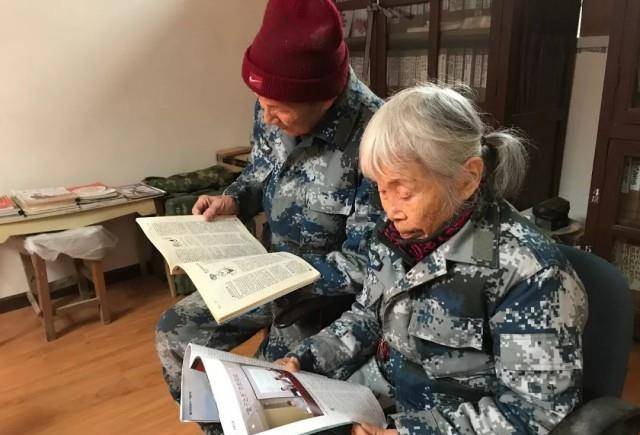 85岁老兵捐款一千万,银行怕其受骗报警,一段传奇往事