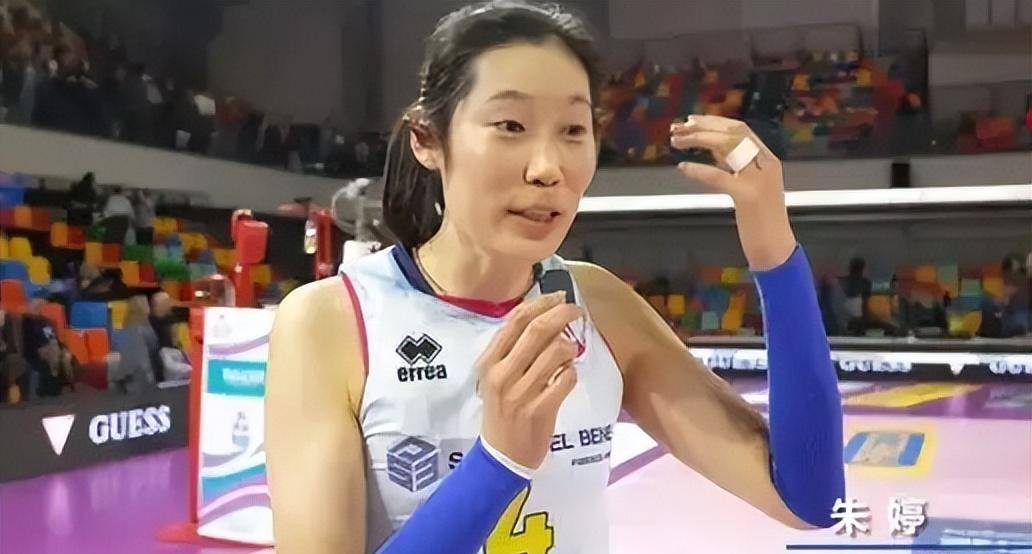 朱婷正面回应缺席体育地方队争议:伤病困扰,仍盼为国而战_辉煌_蔡斌