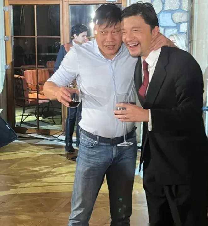 谢晖和女子举行情人节婚礼,前妻佟晨洁闺蜜和范志毅林栋甫等参加_足球