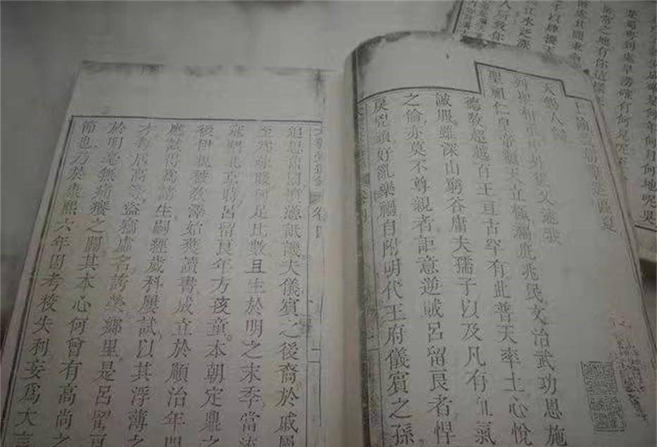 小时候的生活也是让曾静坚定了考取功名的想法,但是可能他是属于那种