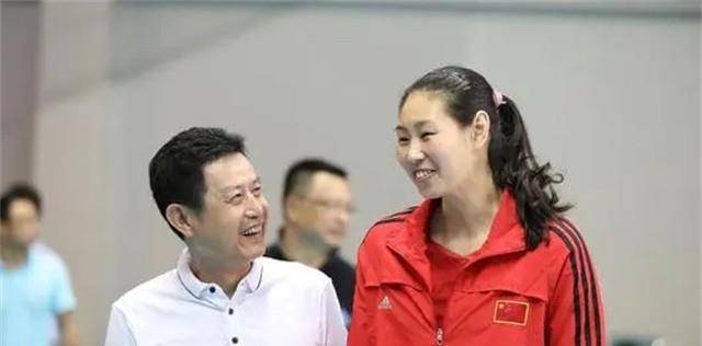 女排运动员李东红图片