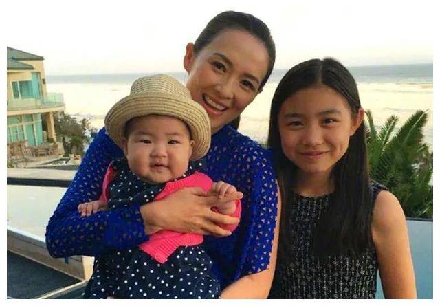 章子怡出国游玩,汪峰新女友不满:儿子归谁?_孩子_故事_母亲