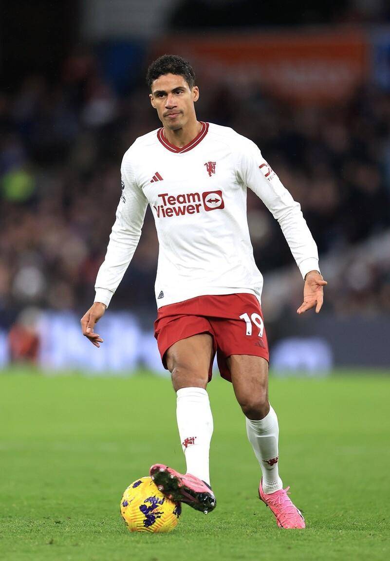 伊蒂哈德和纳赛尔正努力从曼联签下拉斐尔·瓦拉内_沙特_赛季_交易