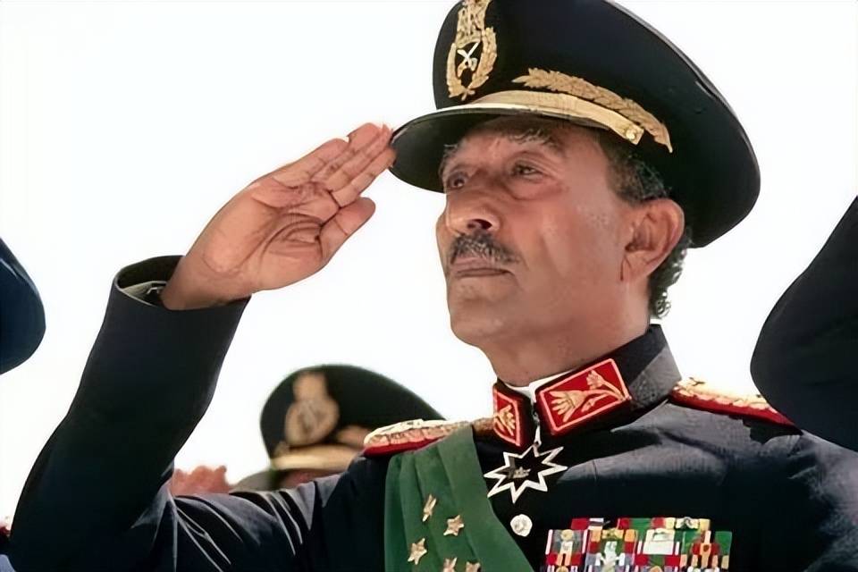 卡塞姆_伊拉克_复兴