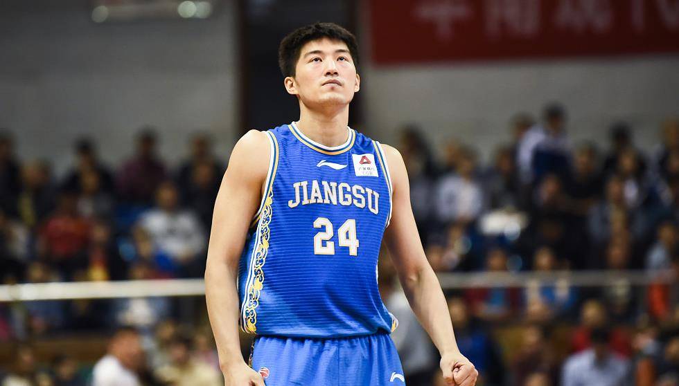 杨鸣回归重塑阵容,外援大洗牌,nba自由人或接替郭艾伦_辽篮_球员_调整