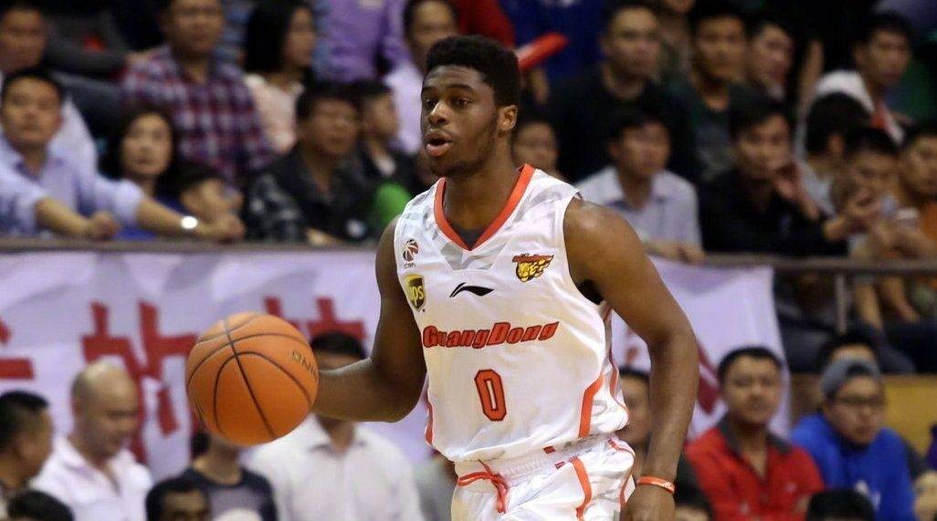 来自非洲的中国男孩穆迪埃,效力过cba和nba,25岁早早离开梦想地_投篮