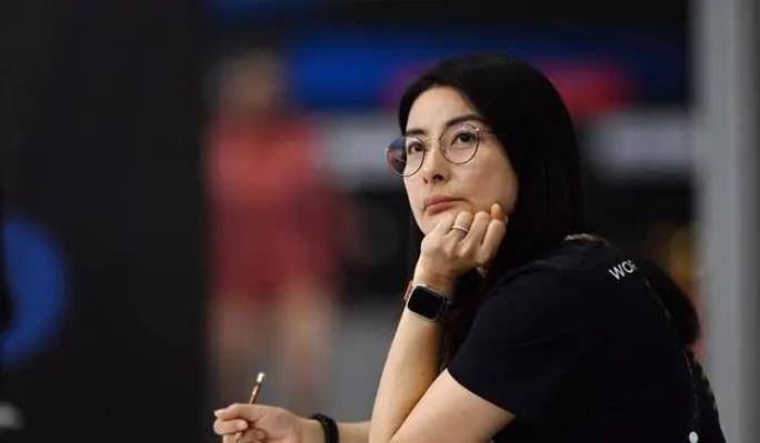 正式上任,郭晶晶亮相加拿大岗位,助力全红婵冲击大满贯_跳水_裁判