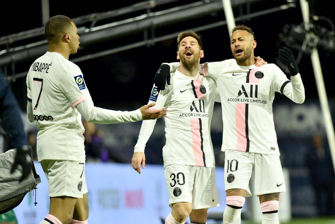 大巴黎告别mmn时代,姆巴佩转会皇马,格局将如何变化?_离开_黄强_梅西