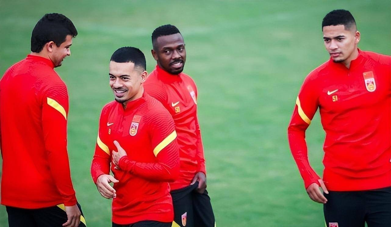 重用归化,淘汰2名老将,提拔4名新人,转会武磊_变化_国足_球员