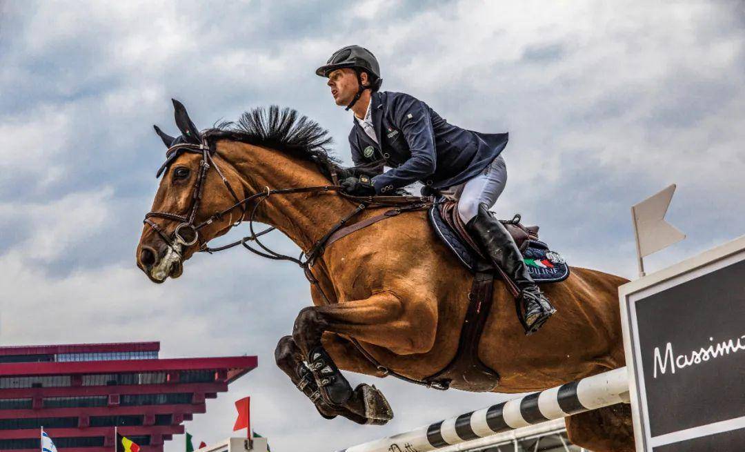 "骑"开得胜,携手共赢丨久事体育签约我们马术运动员庞钦宇_比赛_国际