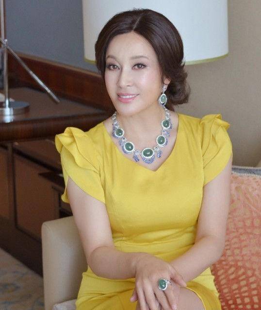 四任丈夫,数不清的暧昧,离不了男人的刘晓庆,一生都是传奇_姜文_时候