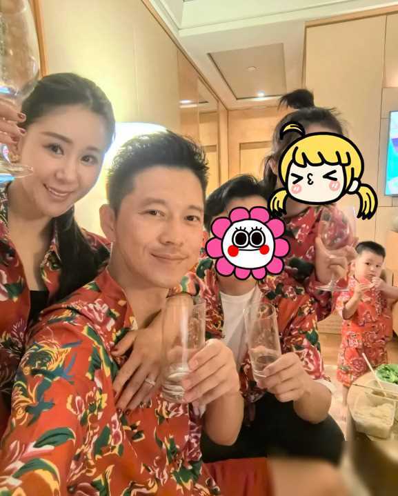 王雷和李小萌的相遇,是命运的安排,也是青春的倾情.