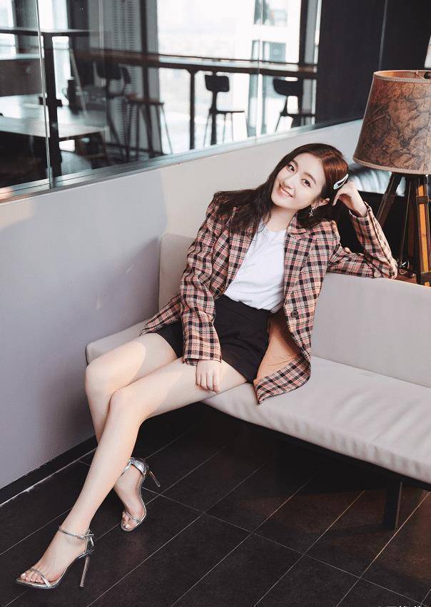 有种"整容"叫李兰迪瘦了,减肥成功完美逆袭,健身照美得不敢认_感觉