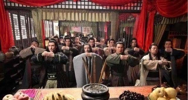 "结拜兄弟"为何越来越少见?是世风变迁,还是文明演进的必然?