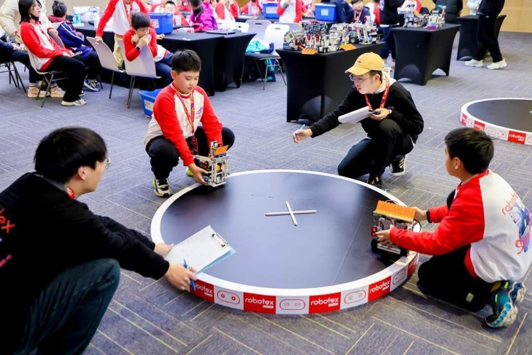 robotex世界机器人大会亚洲盛会在上海举行_选手_教育_创新