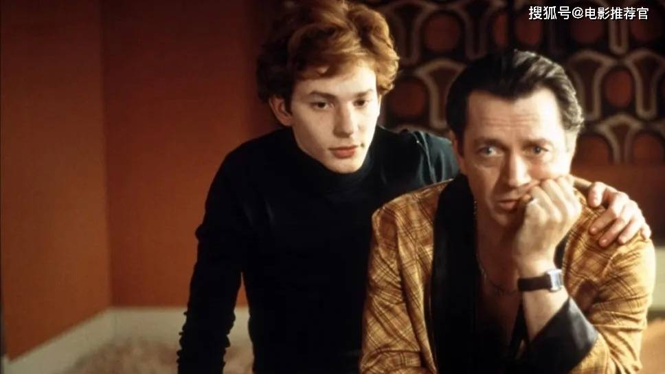 爱情解禁:《干柴烈火》中的同性恋身份认同与真爱意义