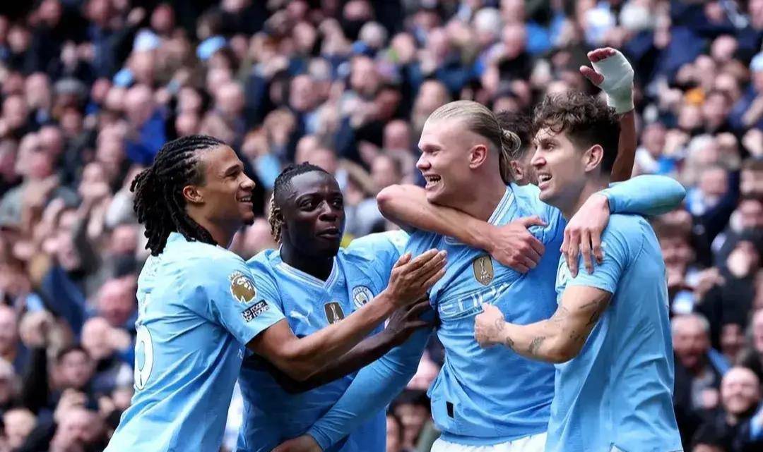 英超 曼城1-0击败布伦特福德,哈兰德破门,距榜首一步之遥!