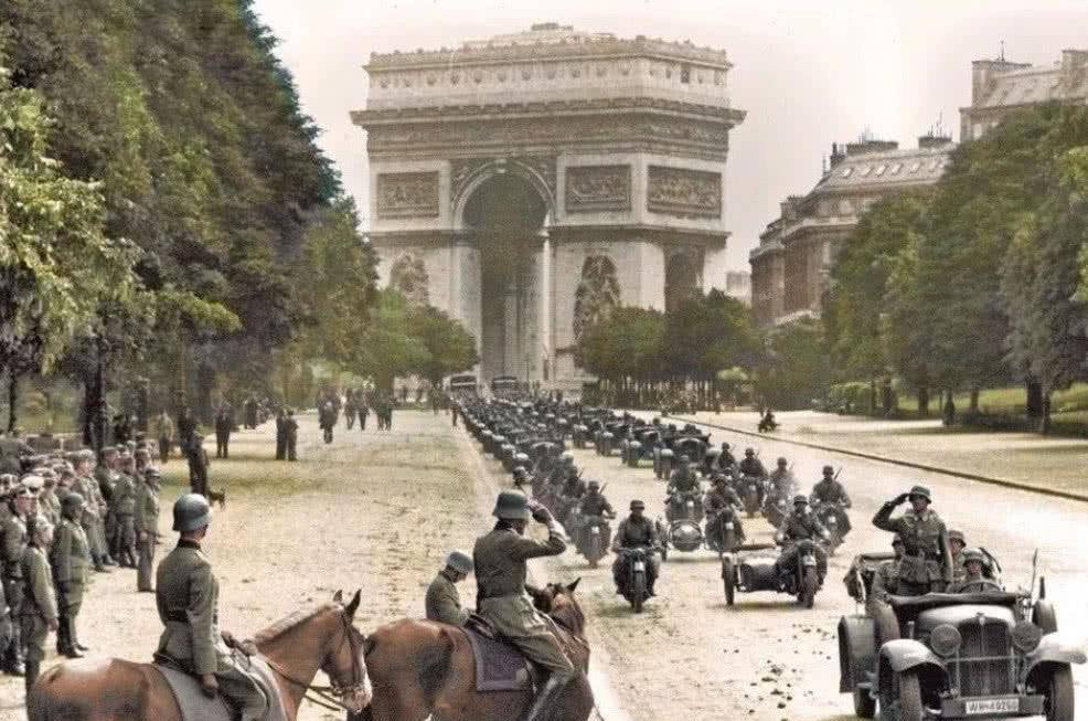 二战最悲惨的场景:德军用武力征服法国男人,用魅力征服法国女人_的