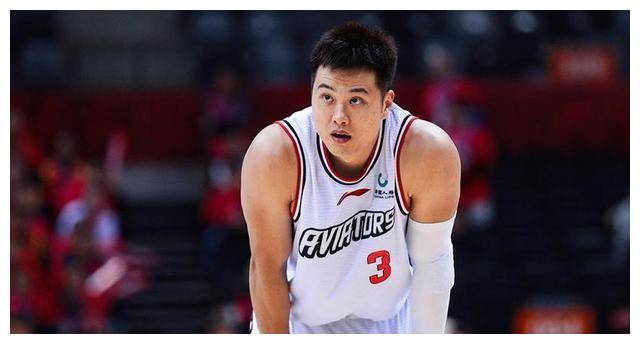 孟铎被曝料后,节目受众视野拓展,观众瞩目._事件_篮球_董瀚麟