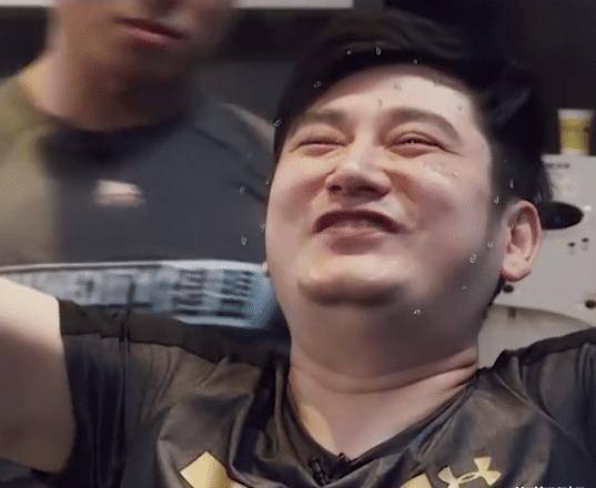 帮钱枫瘦下来的营养师火了,当她全身照曝光那一刻,这是金刚芭比?