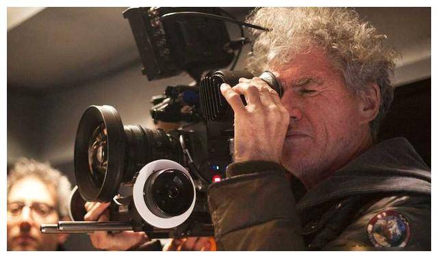 与杜可风贴脸合照,甜蜜搂抱挽手,开心快乐!_艺术_婚礼_爱情