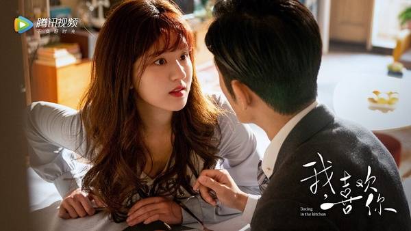 《暴雪时分》狂撒糖,《荣耀》杨洋热巴天选cp_微博_赵露思_图片