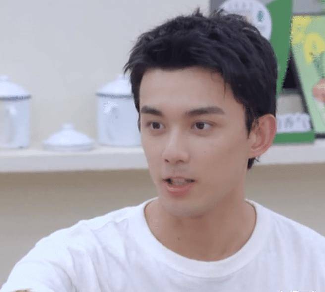 预告:首期五位老熟人到来,这阵容未免太豪华了_吴磊_赵丽颖_节目