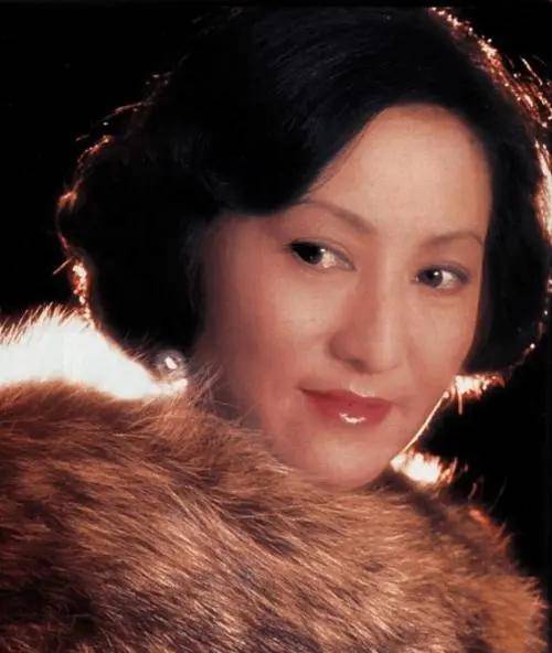 朱虹,著名港星,在银幕上竟饰演过阿庆嫂