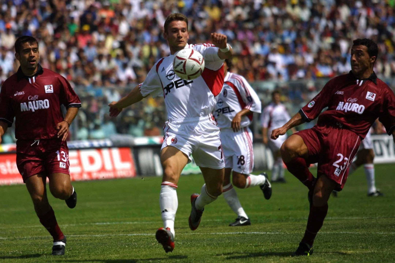 77morabito,82da costa雷吉纳(reggina):泰比taibi,stovini,vargas