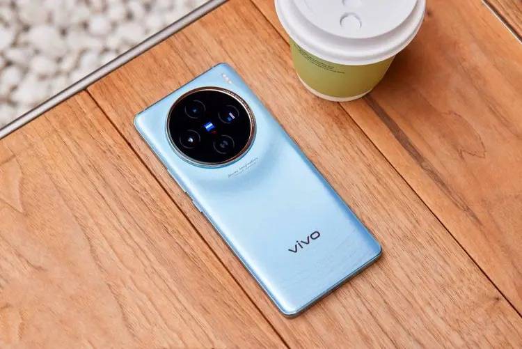 爆料称vivo x100s与iqoo新机都将采用1.