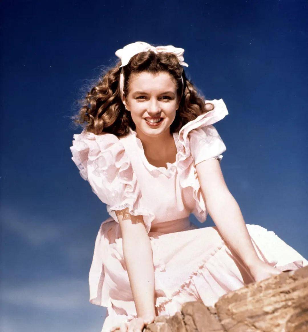 玛丽莲·梦露_诺玛·_贝克