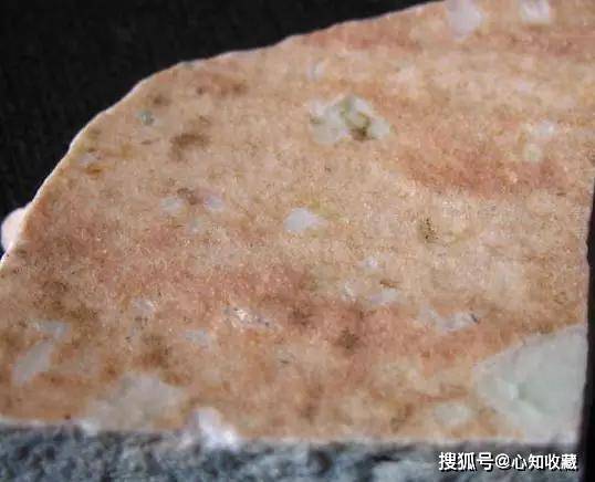 瓷器上"火石红"到底是怎样形成的?如何辨别真假
