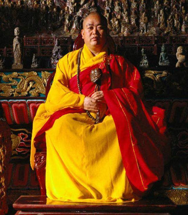 释永信毕业于mba专业,其学识和眼界显然与普通僧人大不相同,他对少林