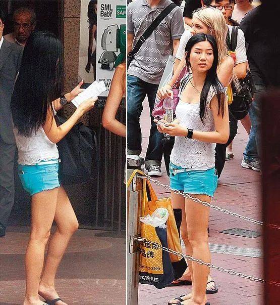 妻子穿搭时尚好年轻,小女儿很漂亮,他却真老了_郑咏恩_气质_整体