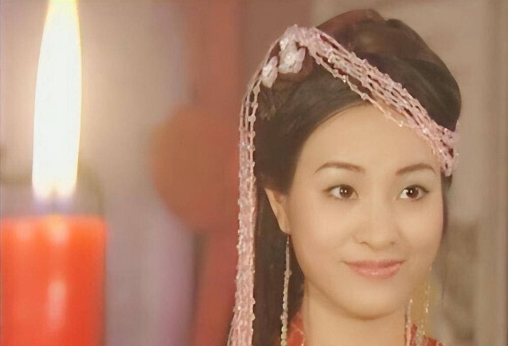 再看《小李飞刀》:只有焦大美人的颜值才压得住这一