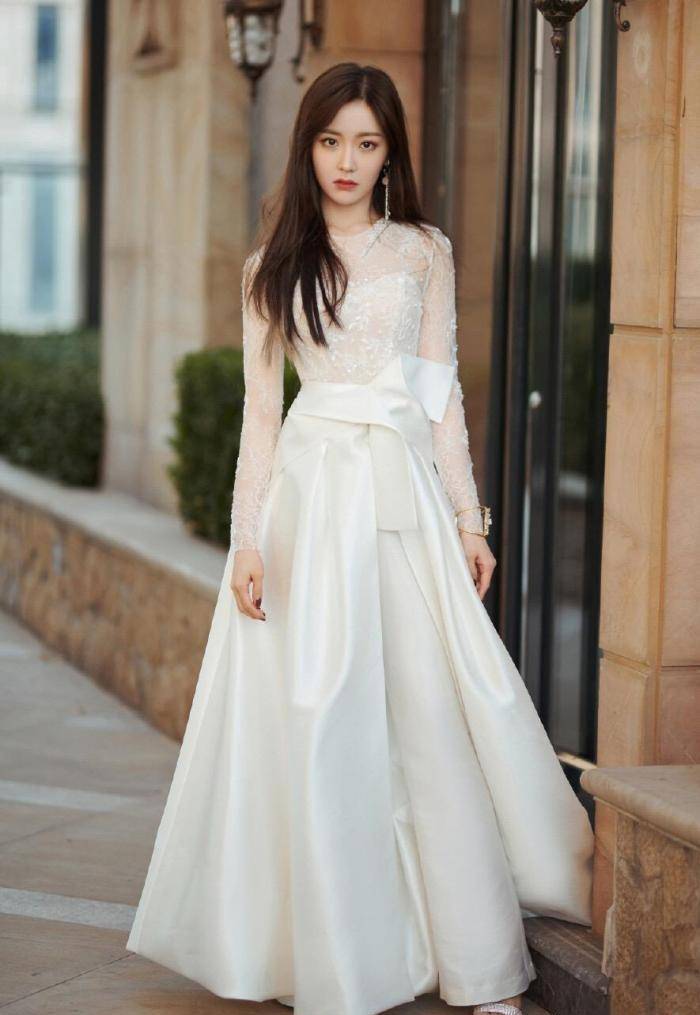 王艺瑾,笑容甜美可人的"甜美系"女神